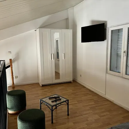 Daire Duplex Soleil, Calme, Cour Pantin